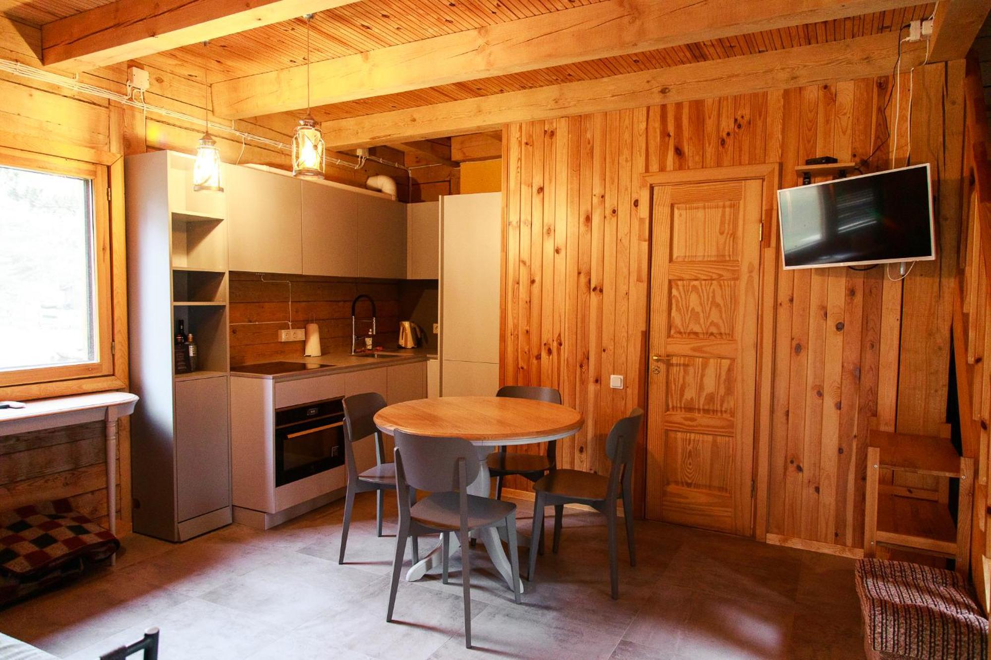 Roze Guest Houses Sklandas Бернаті Екстер'єр фото