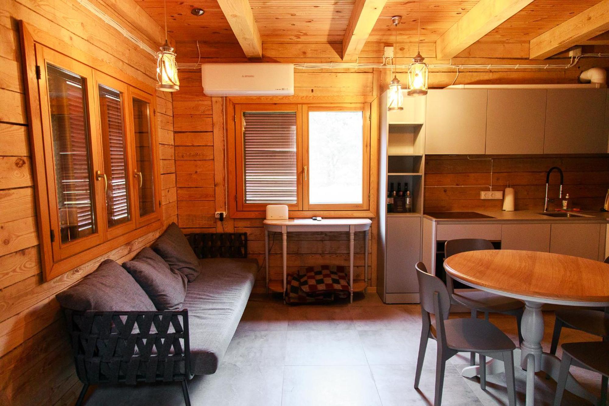 Roze Guest Houses Sklandas Бернаті Екстер'єр фото