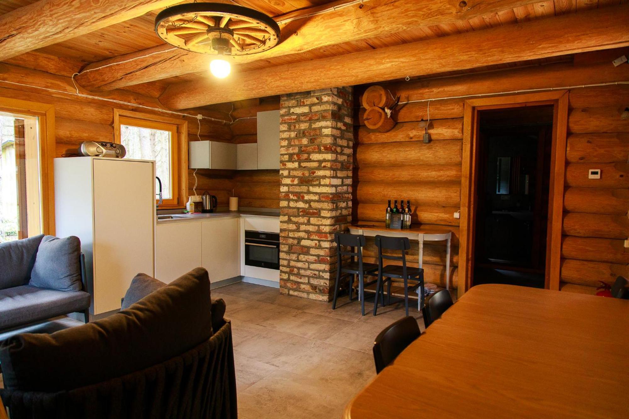 Roze Guest Houses Sklandas Бернаті Екстер'єр фото
