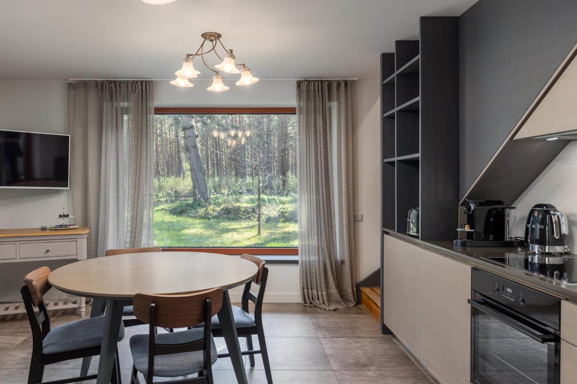Roze Guest Houses Sklandas Бернаті Екстер'єр фото